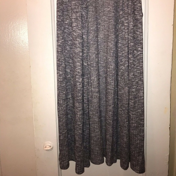 JM Fleurette • Long Line Cardigan Vest • M - Picture 2 of 6